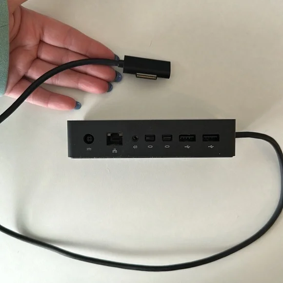 Microsoft Laptop Docking Station